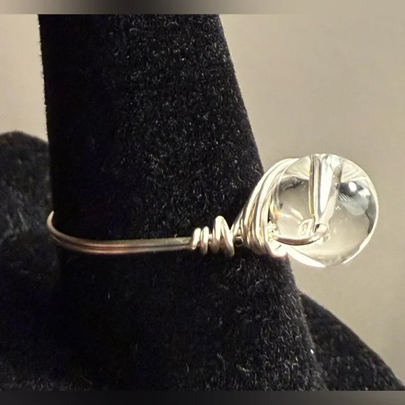 Ring - size 7.25-7.5 - wire wrapped clear round stone. New! Simply beautiful! - Picture 4 of 9